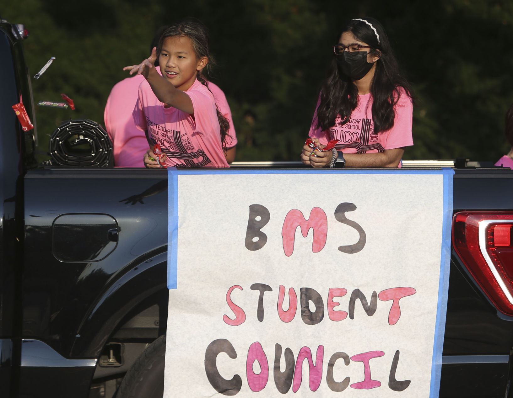 090921-qc-nws-bcsdhomecoming-13.JPG